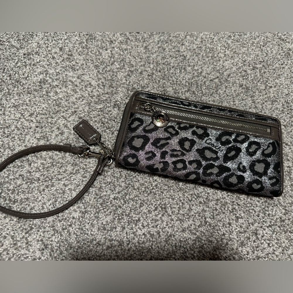 Coach Cheetah / Leopard Wallet Wristlet